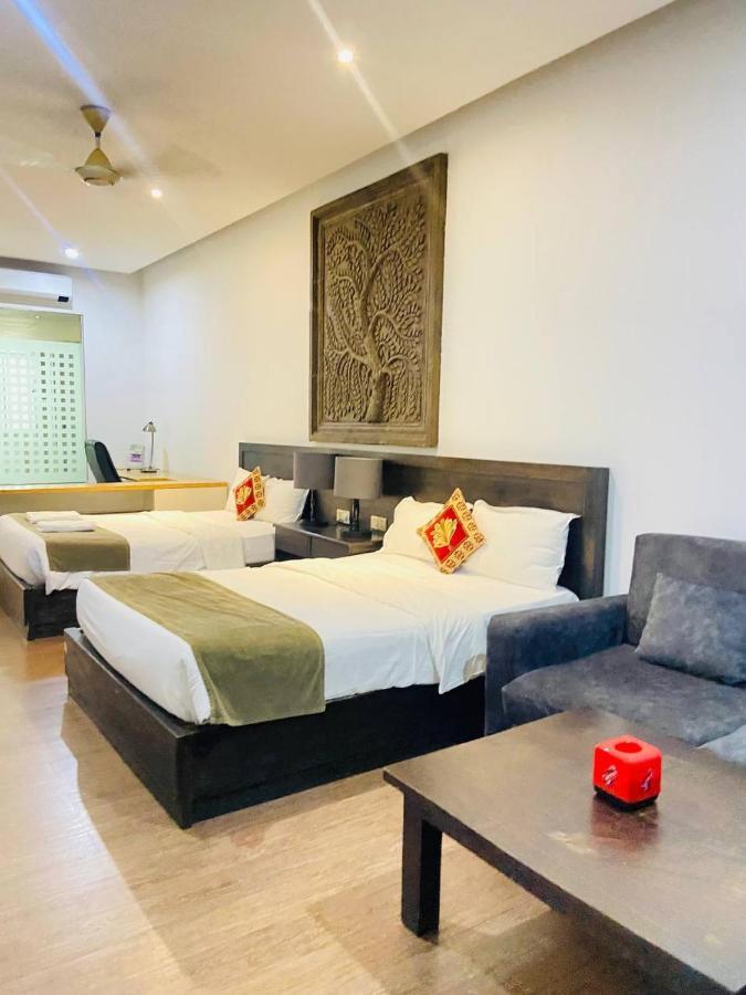 Blue Crystal Boutique Hotel Phnom Penh Dış mekan fotoğraf