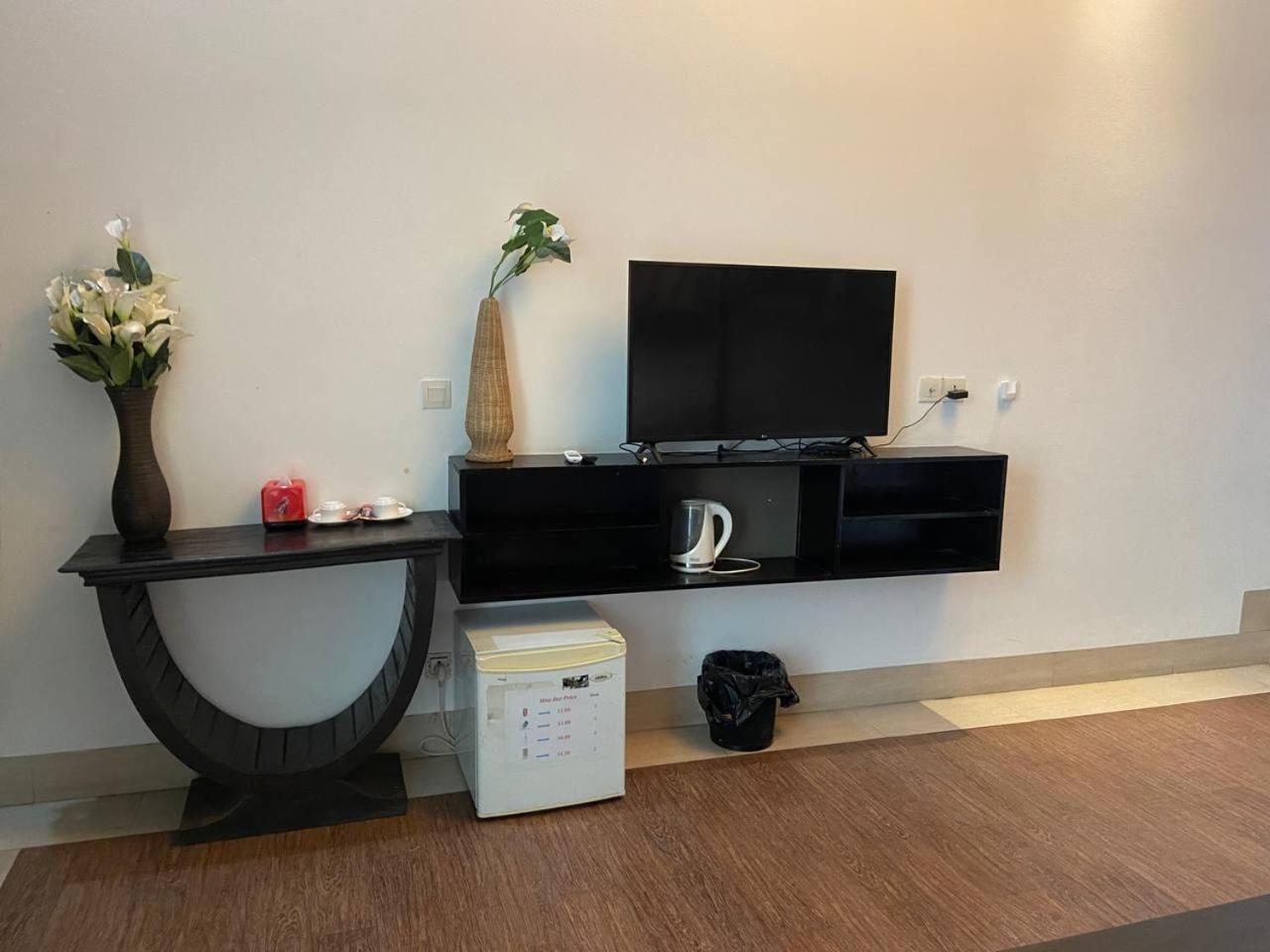 Blue Crystal Boutique Hotel Phnom Penh Dış mekan fotoğraf